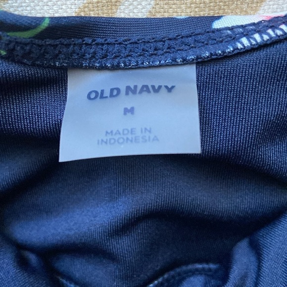 Old Navy Women’s Navy Blue Hawaiian Tropical Bathing Suit Top Size Medium - Picture 4 of 6